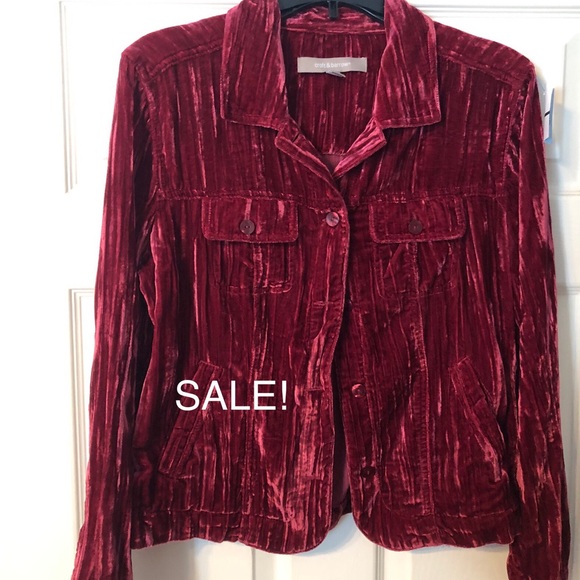 croft & barrow Jackets & Blazers - Red Crushed Velvet Button Up Jacket With Chest Pockets by Croft & Barrow SZ Med